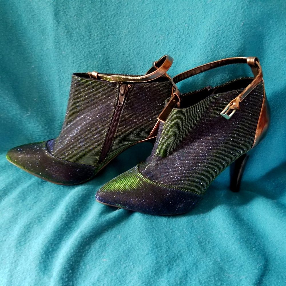 Paper Fox Kenisha Iridescent Ankle Boot - Size 8.5
